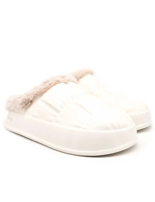 VICTORIA 1402100 CRUDO